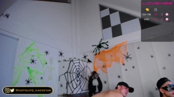 Hot_Guys_Have_Fun  23-10-2021 video squirt